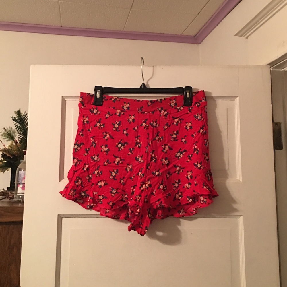 American Eagle red soft shorts